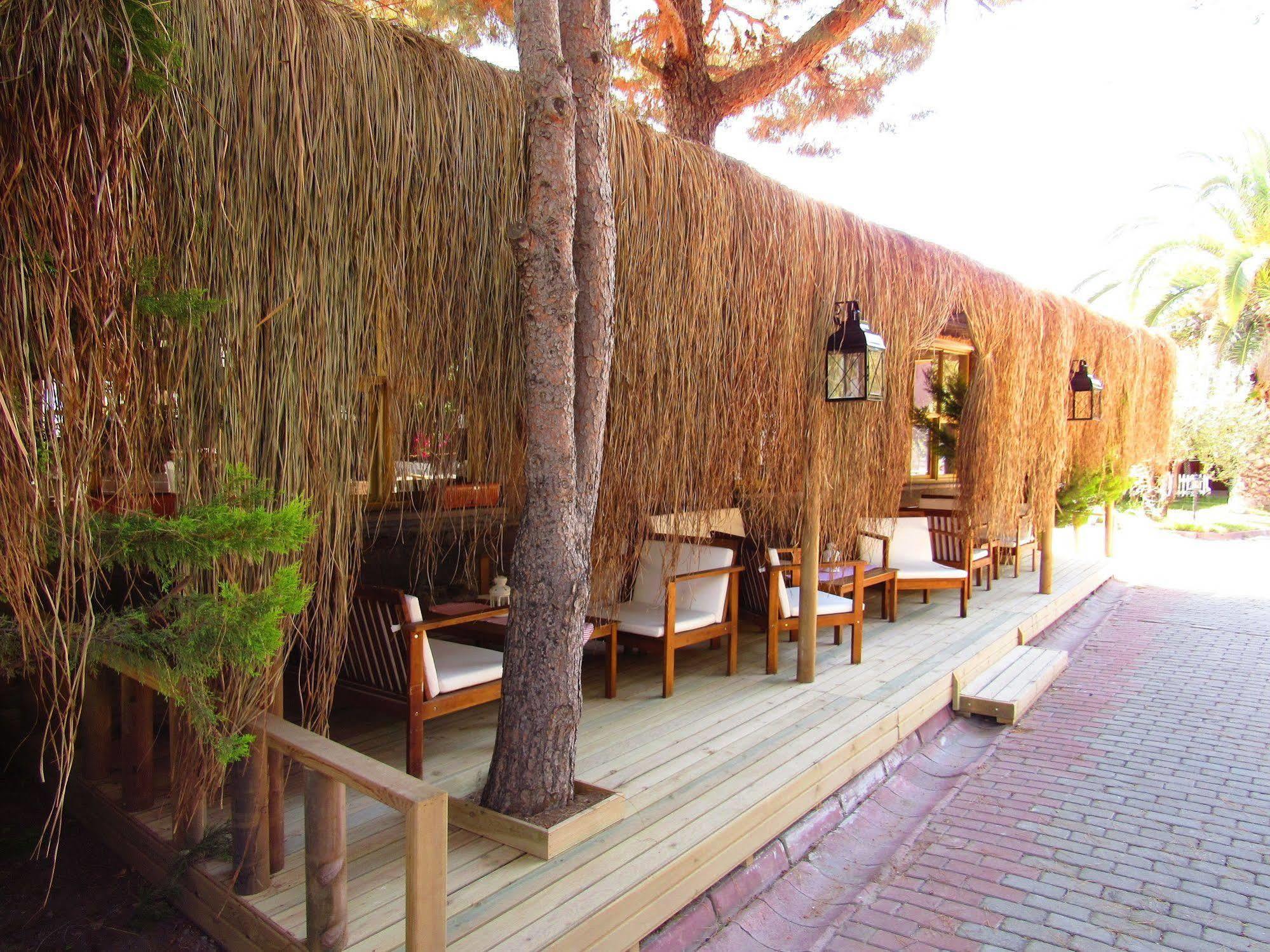 Assos Hunters Hotel (Adults Only) Exterior photo